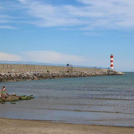 Gites De France Bleu A La Mer Пор-ла-Нувель Екстер'єр фото