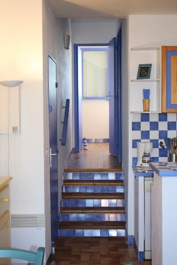 Gites De France Bleu A La Mer Пор-ла-Нувель Екстер'єр фото